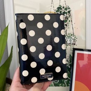 Kate spade passport holder
